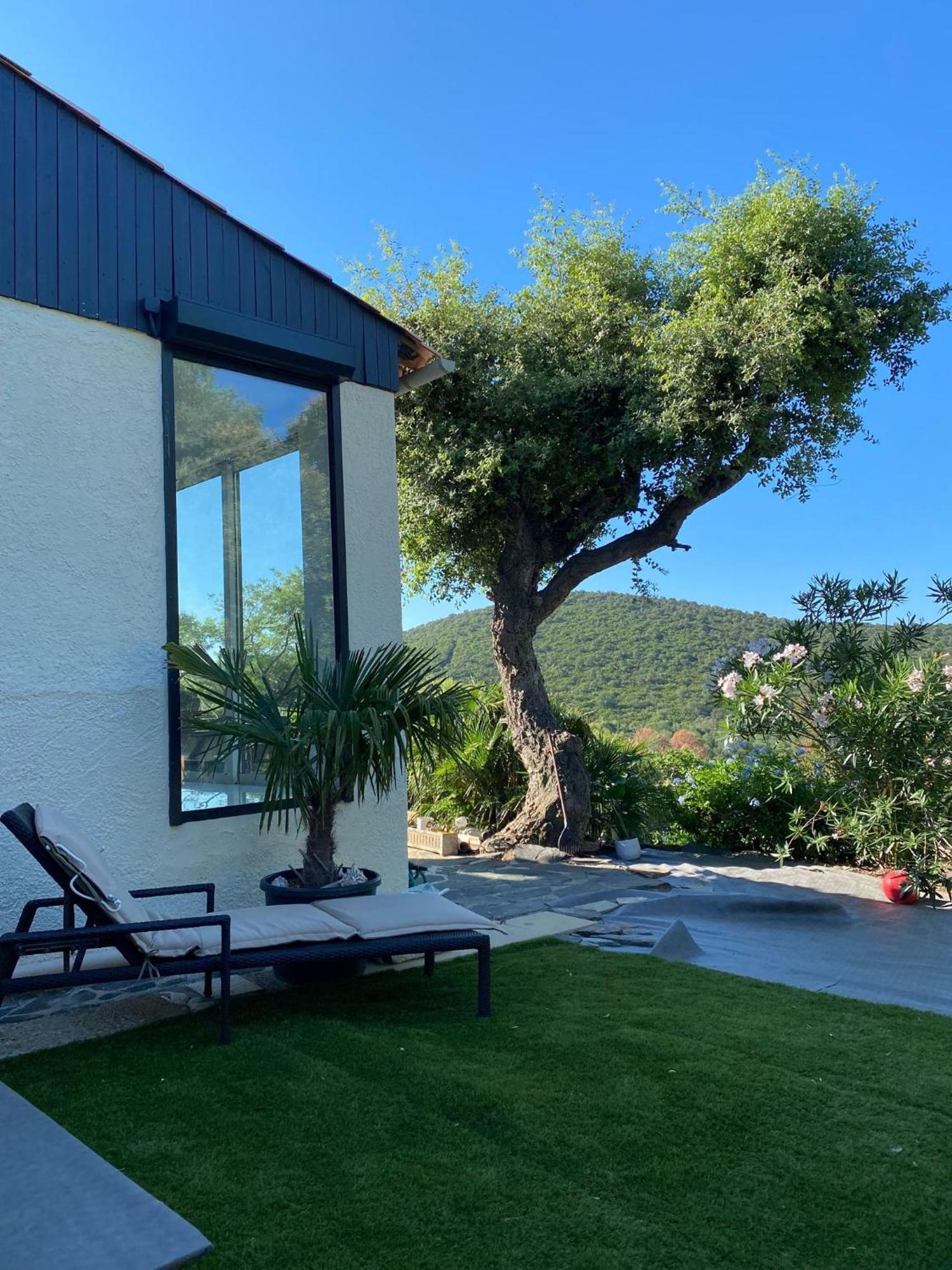 Belle Chambre Privee Avec Le Jardin Privatif Et Le Jacuzzi كافالير سور مير المظهر الخارجي الصورة